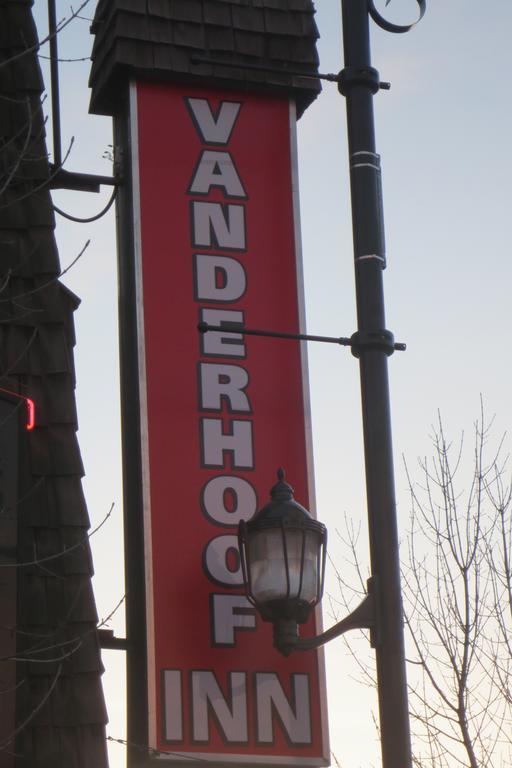 Vanderhoof Inn Esterno foto
